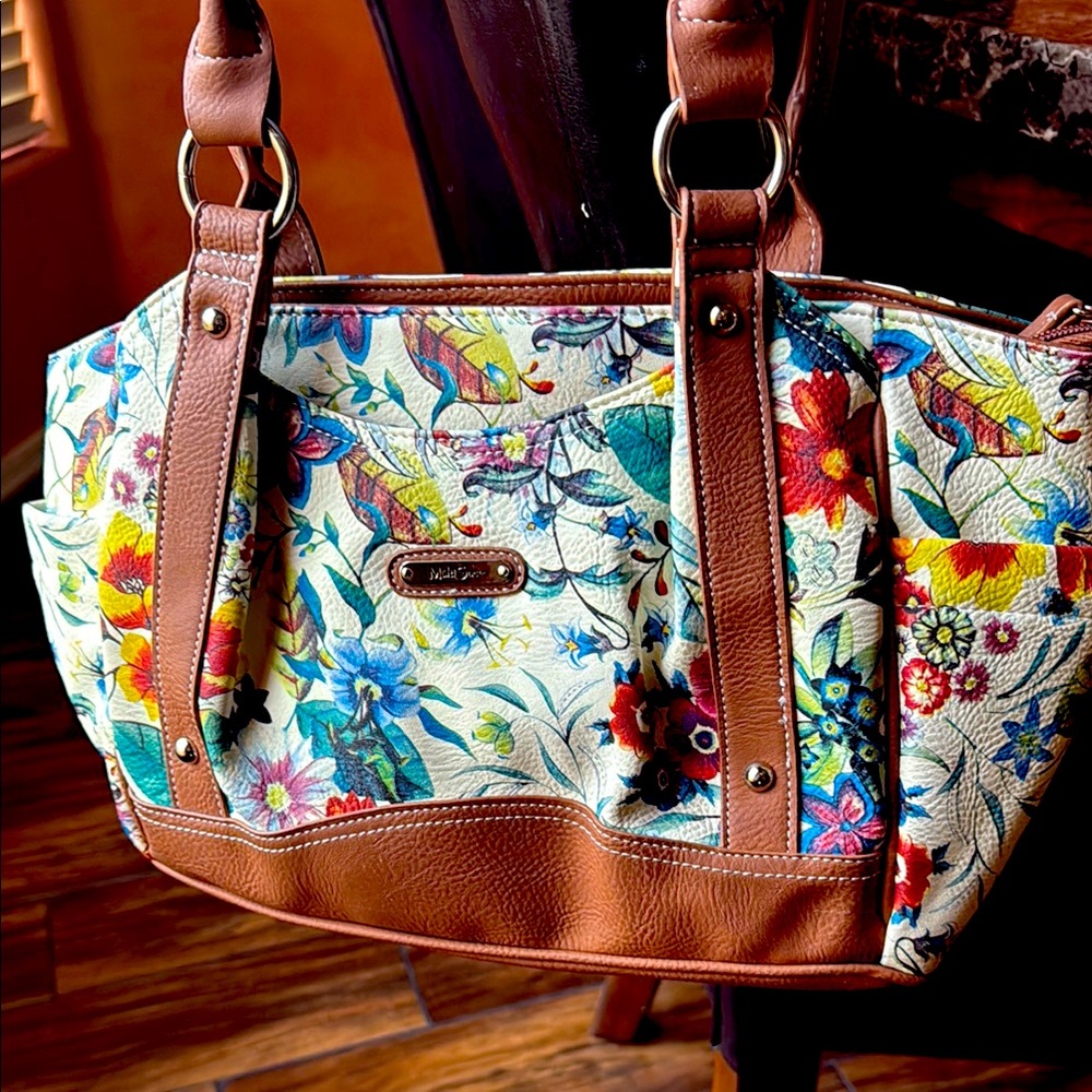MultiSak Vintage Cream and Brown Shoulder Bag with Floral Design